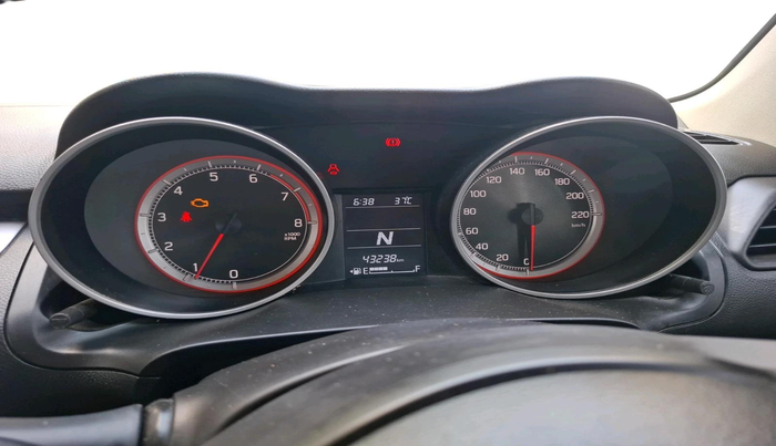 2022 Maruti Swift VXI AMT, Petrol, Automatic, 43,238 km, interior