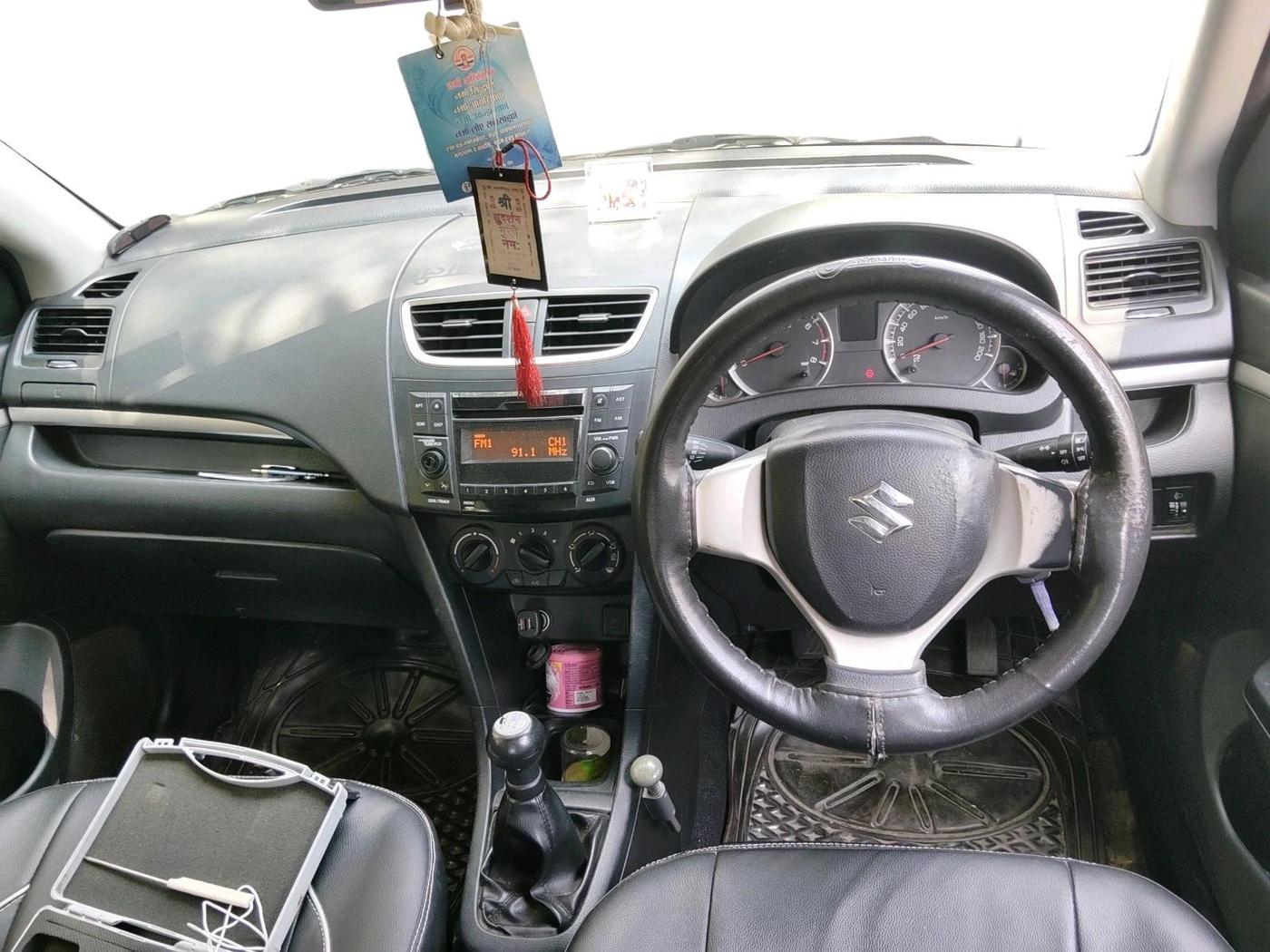 2016 Maruti Swift VXI, Petrol, Manual, 1,63,438 km, interior