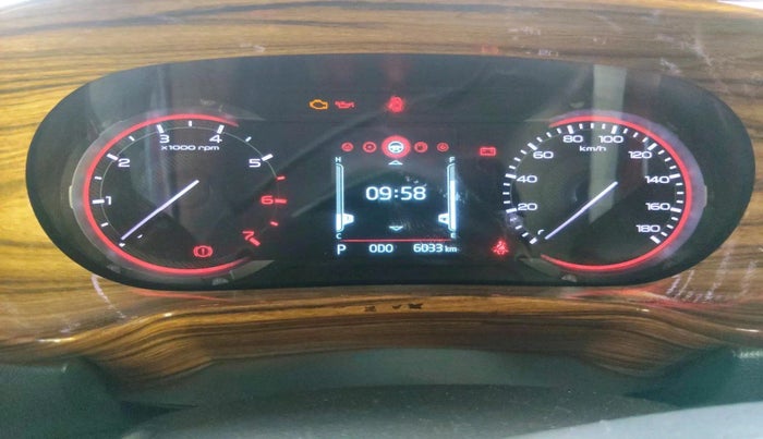2023 Mahindra Thar LX P 2WD AT HT, Petrol, Automatic, 6,033 km, interior