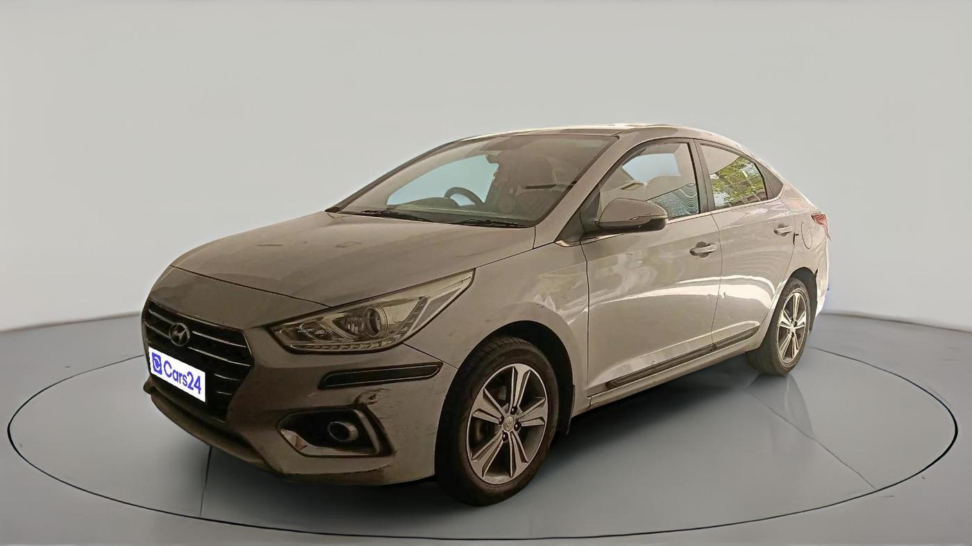 2017 Hyundai Verna 1.6 VTVT SX, Petrol, Manual, 70,669 km, exterior