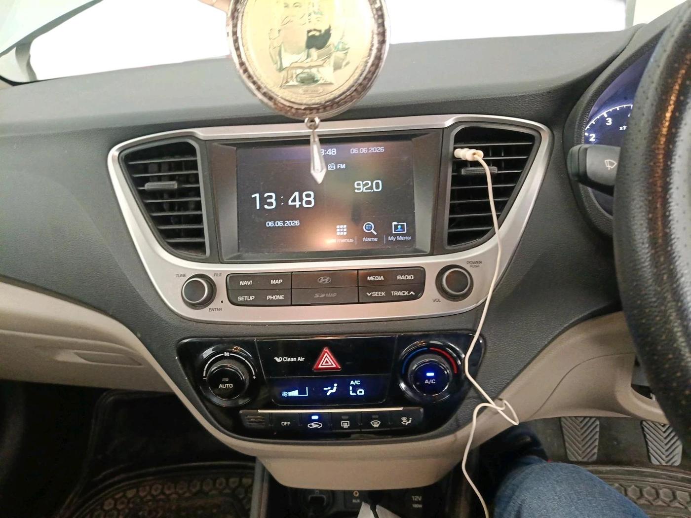 2017 Hyundai Verna 1.6 VTVT SX, Petrol, Manual, 70,669 km, interior