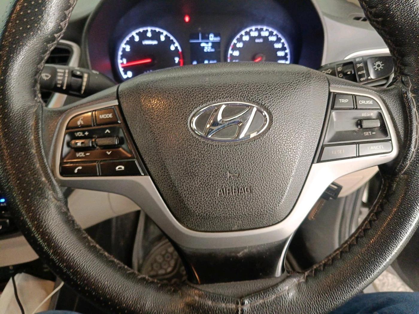 2017 Hyundai Verna 1.6 VTVT SX, Petrol, Manual, 70,669 km, interior