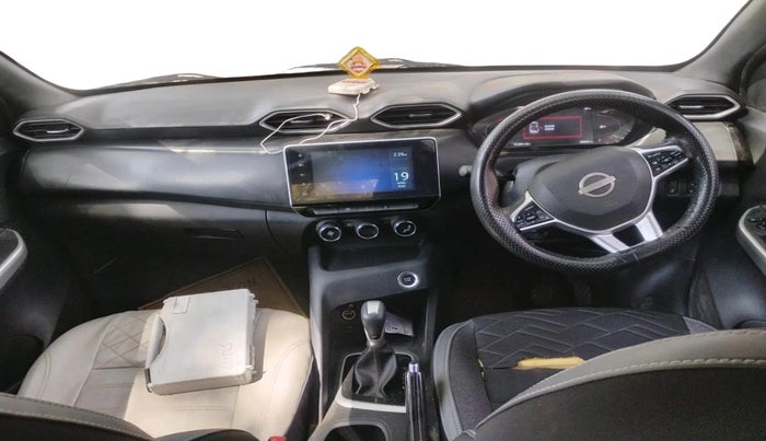 2022 Nissan MAGNITE XV PREMIUM TURBO CVT, Petrol, Automatic, 45,807 km, interior