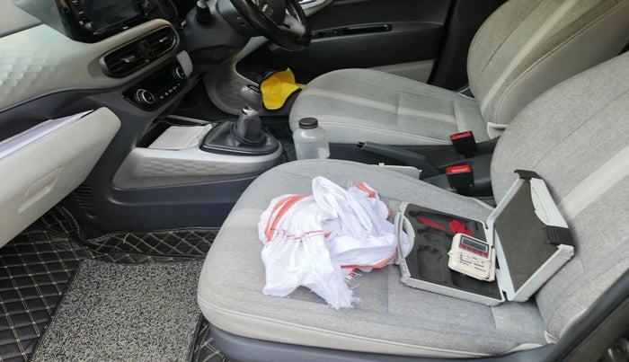 2022 Hyundai GRAND I10 NIOS SPORTZ 1.2 KAPPA VTVT CNG, CNG, Manual, 94,697 km, interior