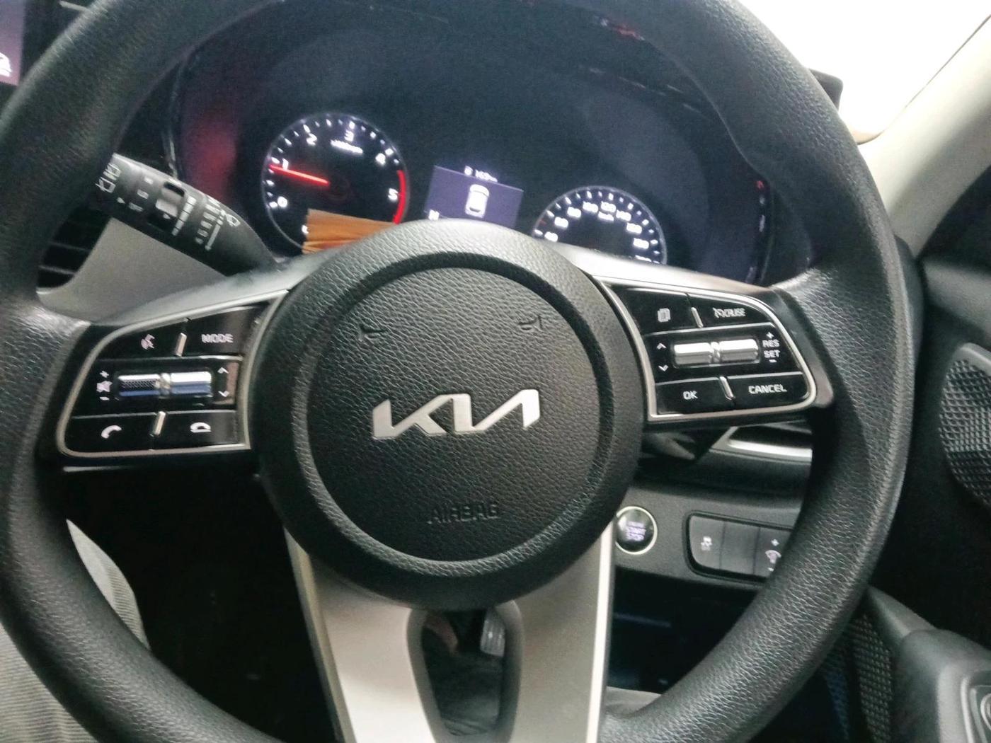 2022 KIA SELTOS HTK PLUS 1.5 DIESEL IMT, Diesel, Manual, 48,756 km, interior