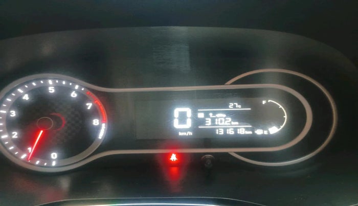 2022 Hyundai GRAND I10 NIOS SPORTZ 1.2 KAPPA VTVT, CNG, Manual, 1,31,618 km, interior