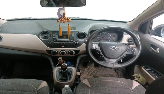 2016 Hyundai Grand i10 SPORTZ 1.2 KAPPA VTVT, CNG, Manual, 92,761 km, interior