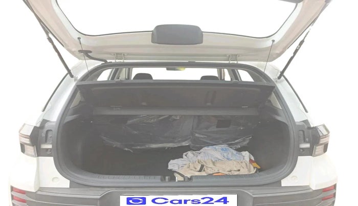 2024 Hyundai VENUE S (O) Plus 1.2 Petrol , Petrol, Manual, 6,799 km, exterior