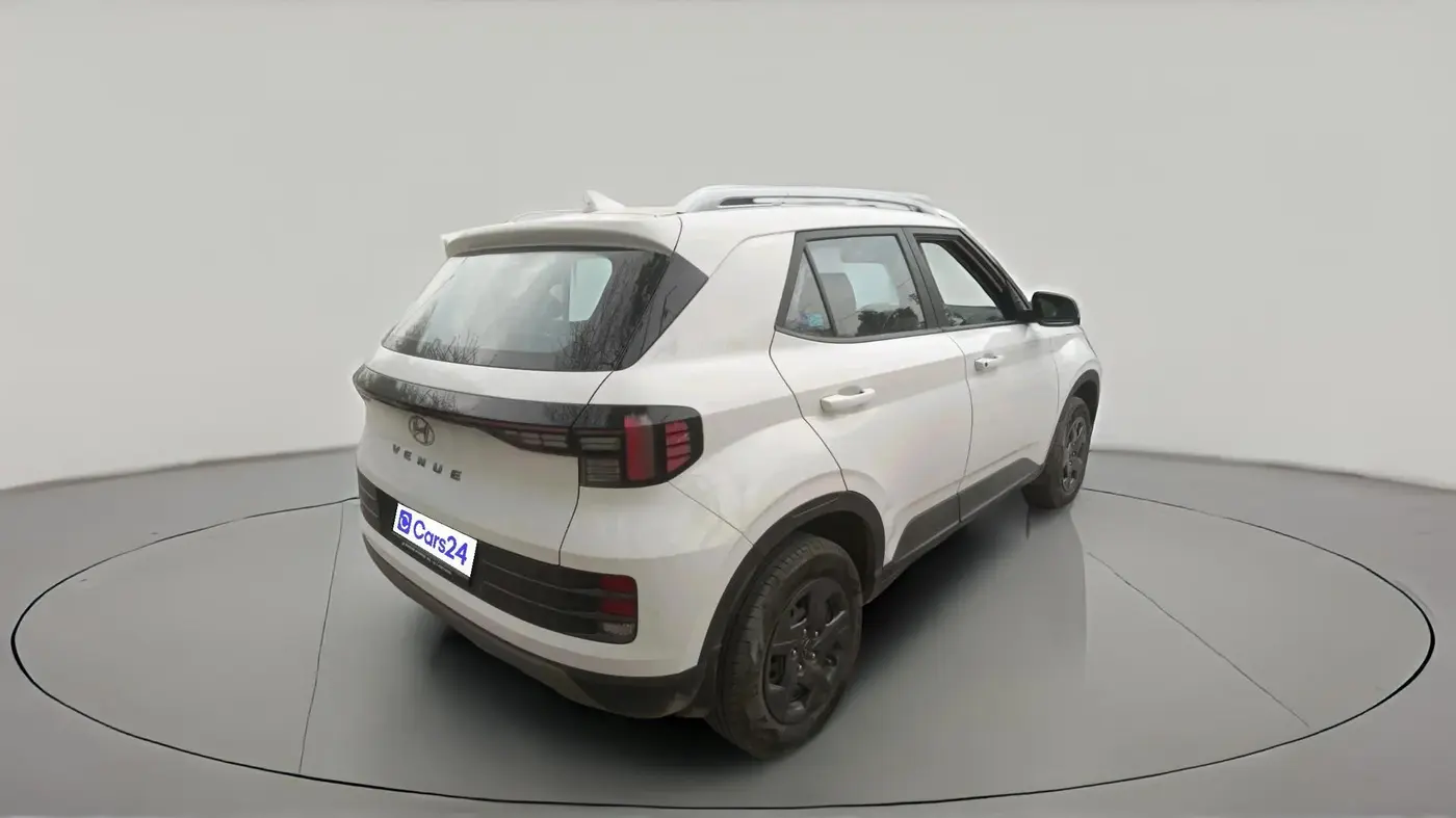 2024 Hyundai VENUE S (O) Plus 1.2 Petrol , Petrol, Manual, 6,799 km, exterior
