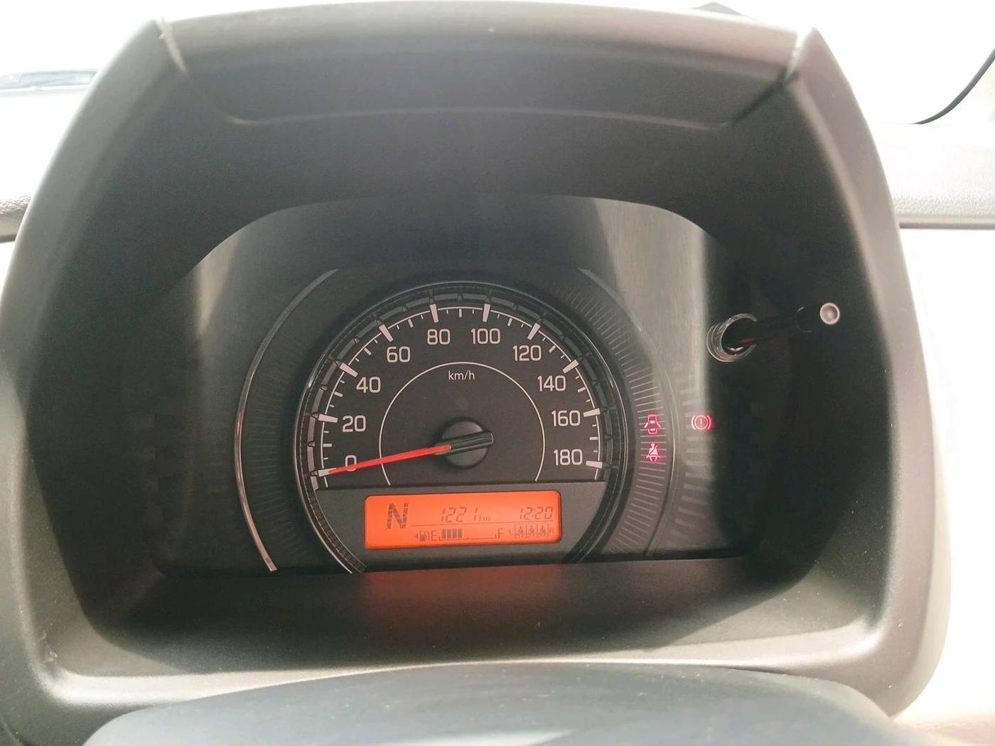 2025 Maruti New Wagon-R VXI 1.0 AMT, Petrol, Automatic, 1,221 km, interior