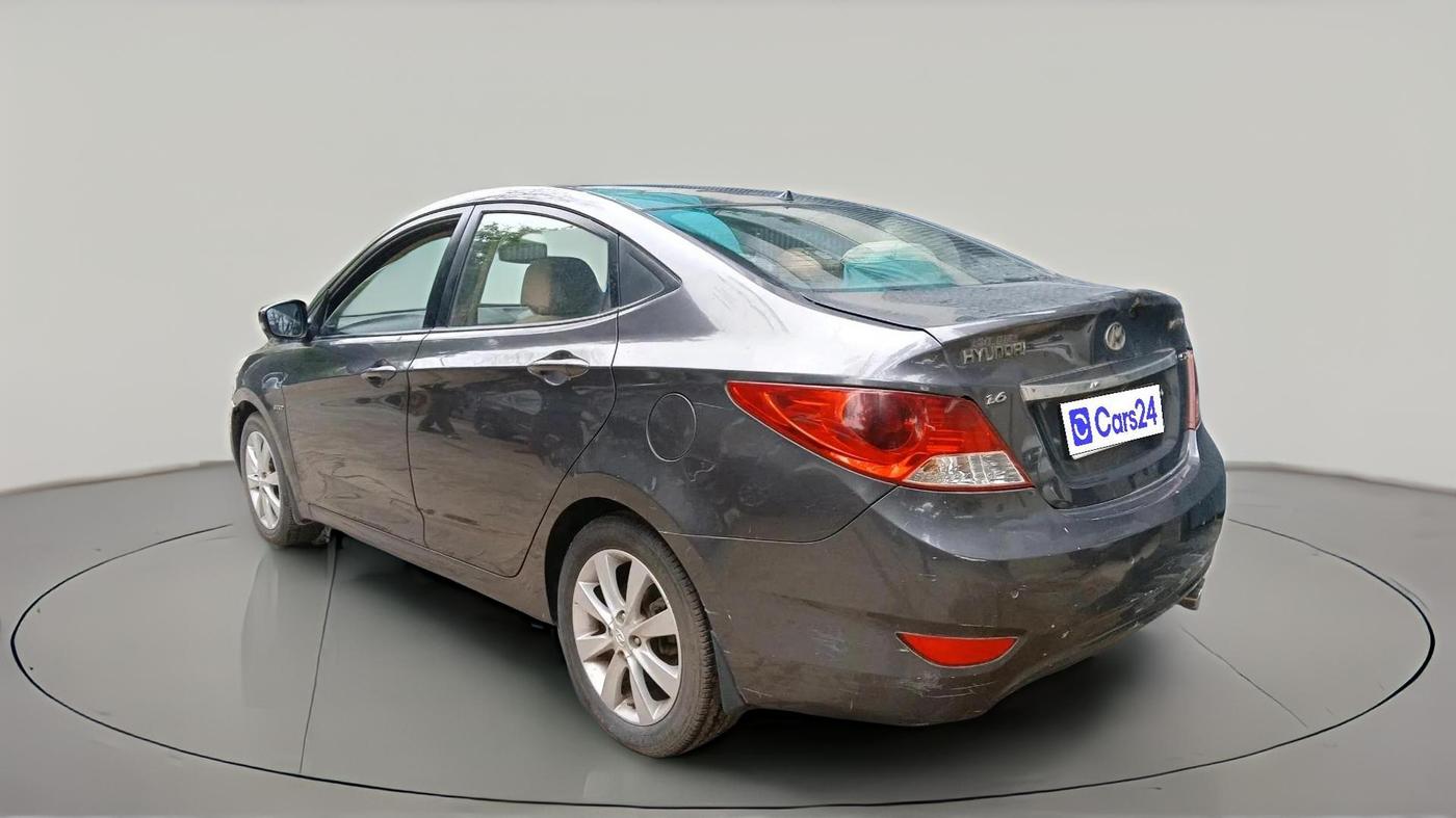 2012 Hyundai Verna FLUIDIC 1.6 VTVT SX, Petrol, Manual, 56,362 km, exterior