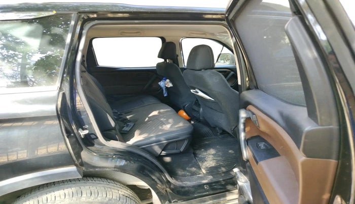 2023 Mahindra SCORPIO-N Z2 PETROL MT 7 STR, Petrol, Manual, 23,852 km, interior