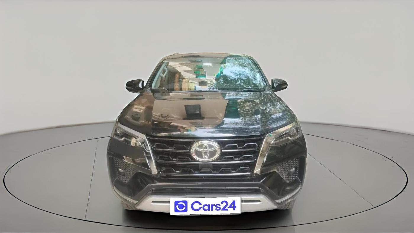 2024 Toyota Fortuner 4X2 AT 2.7 PETROL, Petrol, Automatic, 47,792 km, exterior
