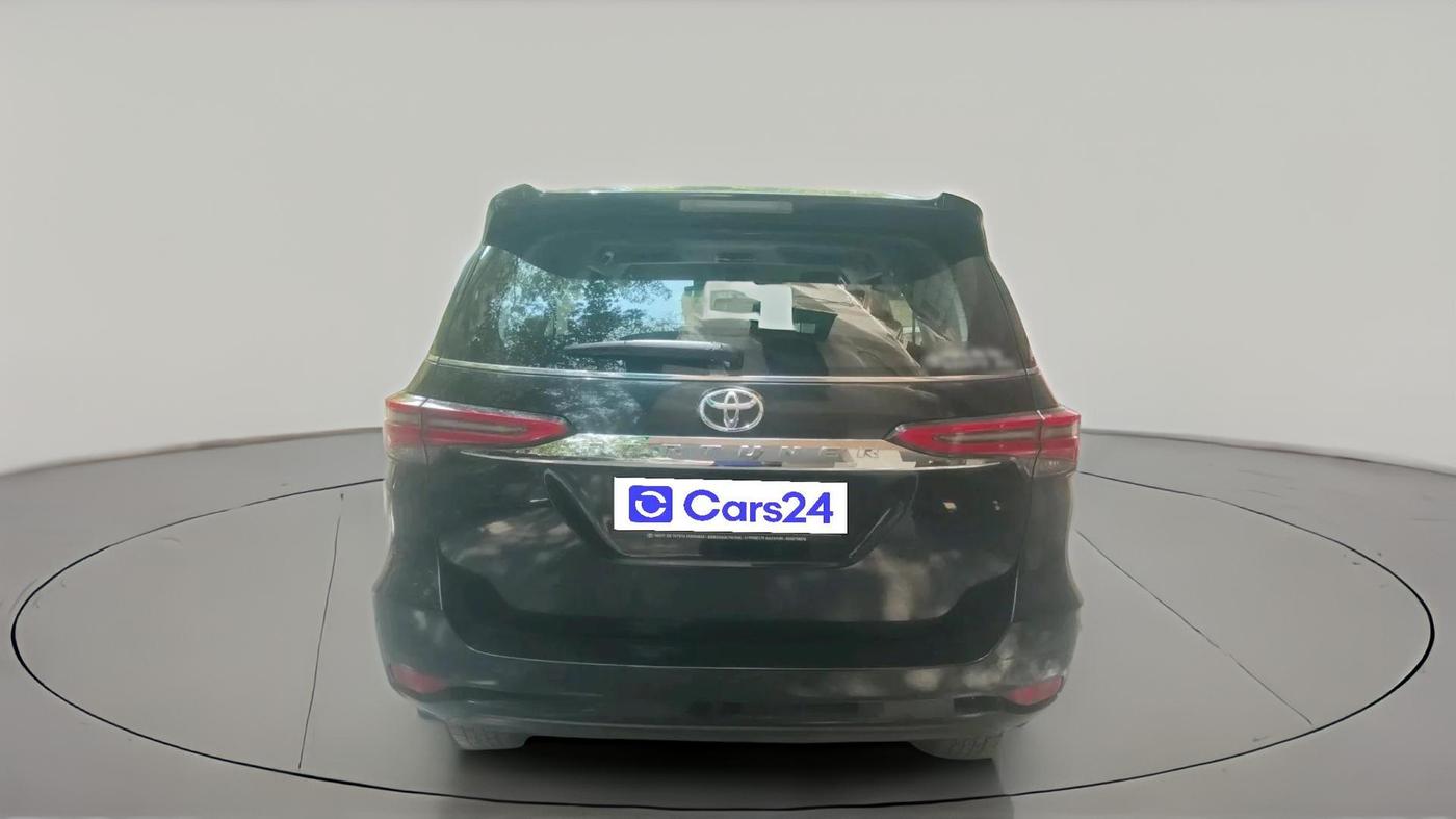2024 Toyota Fortuner 4X2 AT 2.7 PETROL, Petrol, Automatic, 47,792 km, exterior