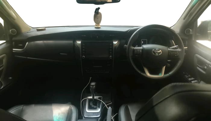 2024 Toyota Fortuner 4X2 AT 2.7 PETROL, Petrol, Automatic, 47,792 km, interior