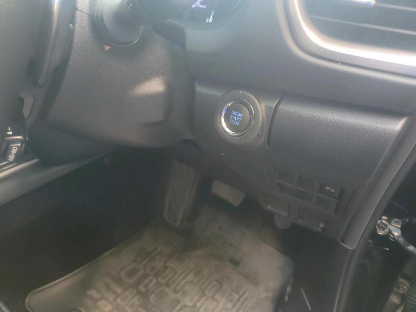 2024 Toyota Fortuner 4X2 AT 2.7 PETROL, Petrol, Automatic, 47,792 km, interior