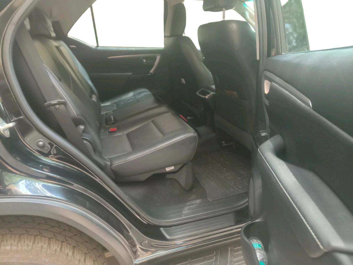 2024 Toyota Fortuner 4X2 AT 2.7 PETROL, Petrol, Automatic, 47,792 km, interior