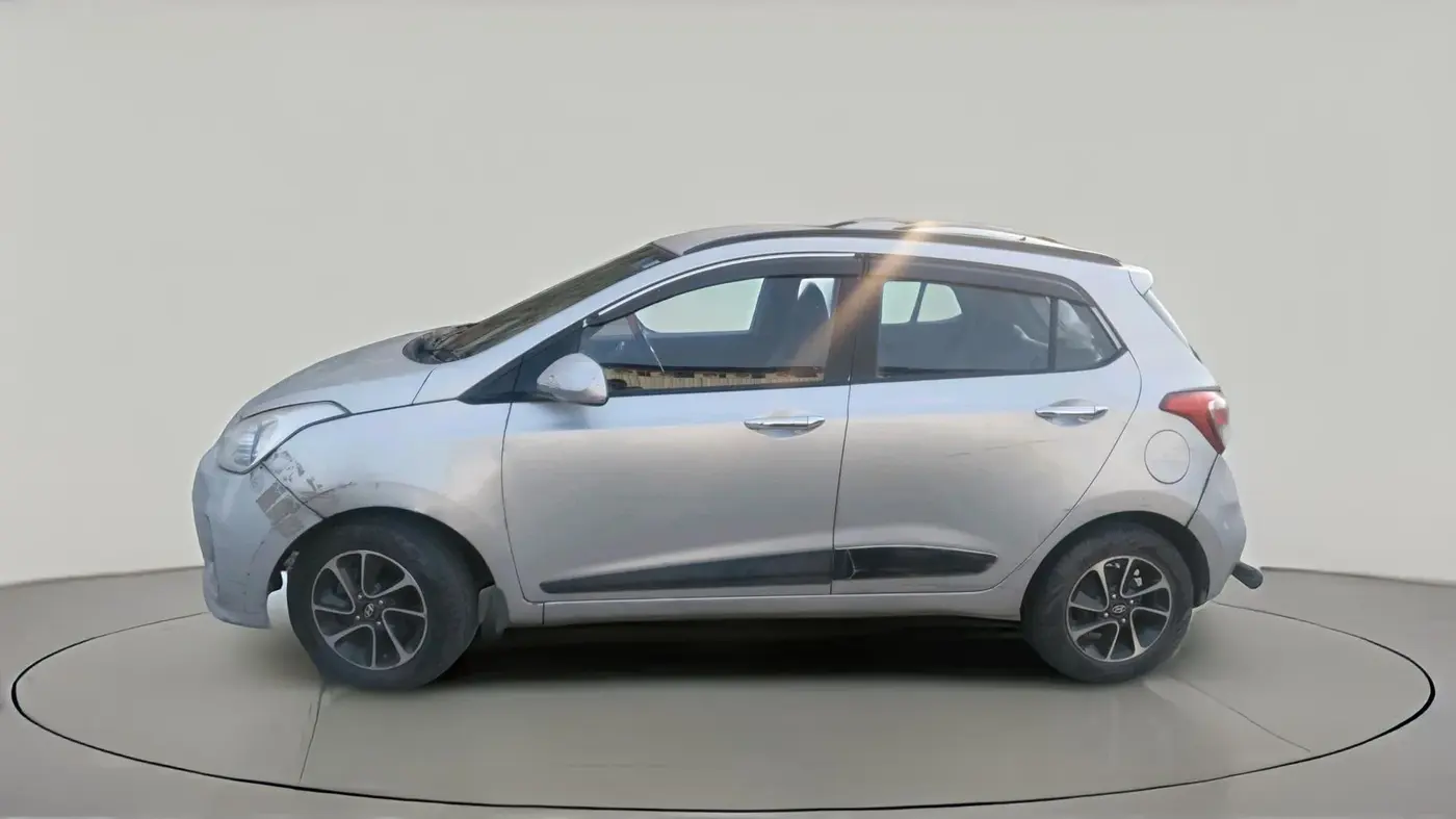 2018 Hyundai Grand i10 SPORTZ AT 1.2 KAPPA VTVT, Petrol, Automatic, 70,385 km, exterior