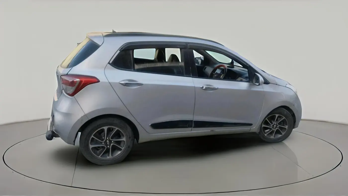 2018 Hyundai Grand i10 SPORTZ AT 1.2 KAPPA VTVT, Petrol, Automatic, 70,385 km, exterior