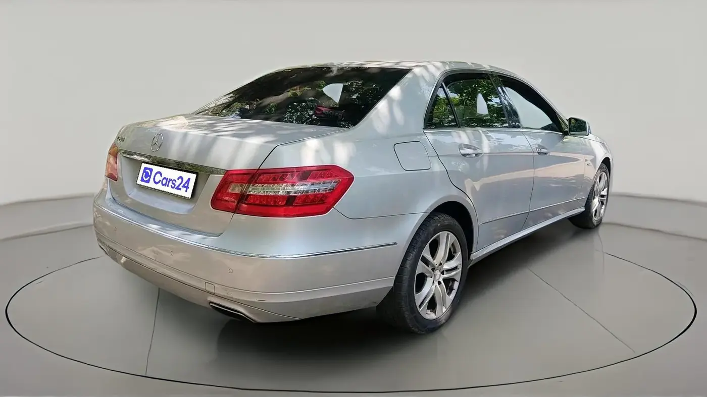 2012 Mercedes Benz E Class E 200 CGI AVANTGARDE, Petrol, Automatic, 69,021 km, exterior