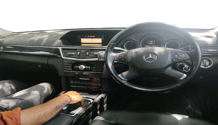 2012 Mercedes Benz E Class E 200 CGI AVANTGARDE, Petrol, Automatic, 69,021 km, interior