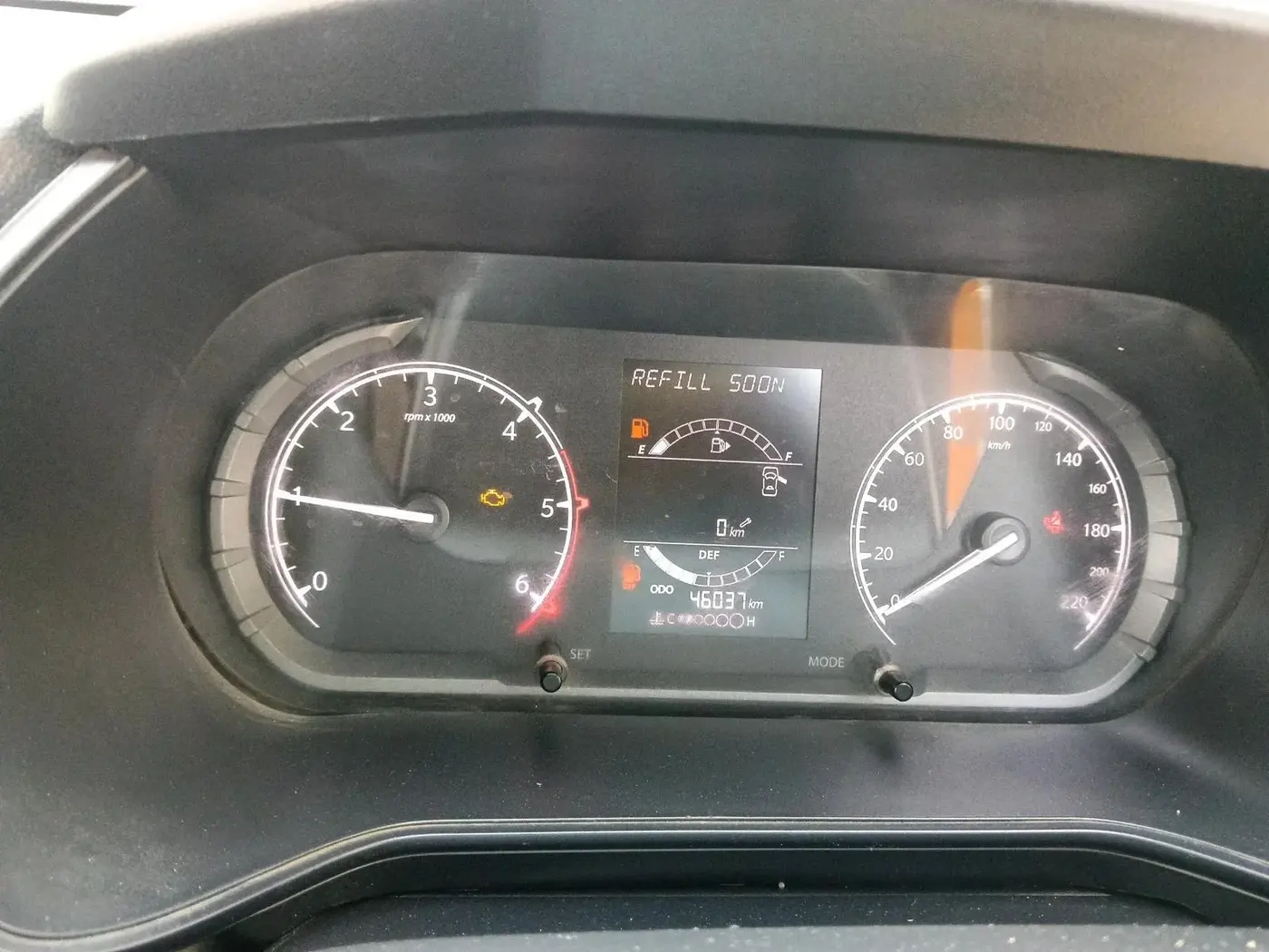 2020 Tata Harrier XM 2.0L KRYOTEC, Diesel, Manual, 46,037 km, interior