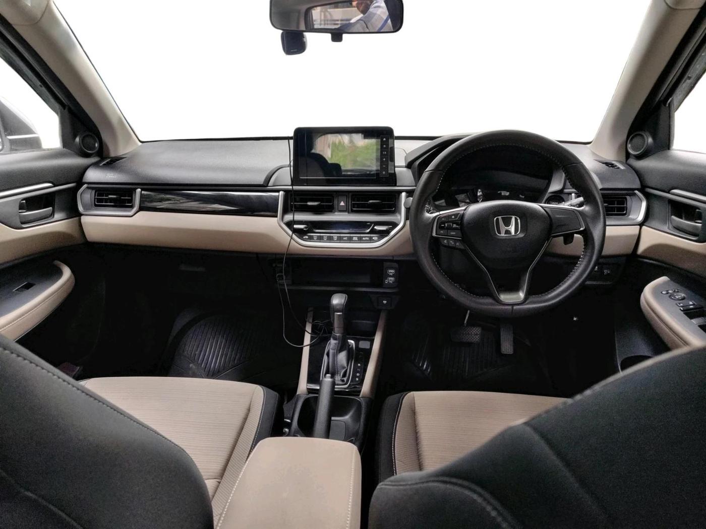 2024 Honda ELEVATE VX CVT, Petrol, Automatic, 5,215 km, interior