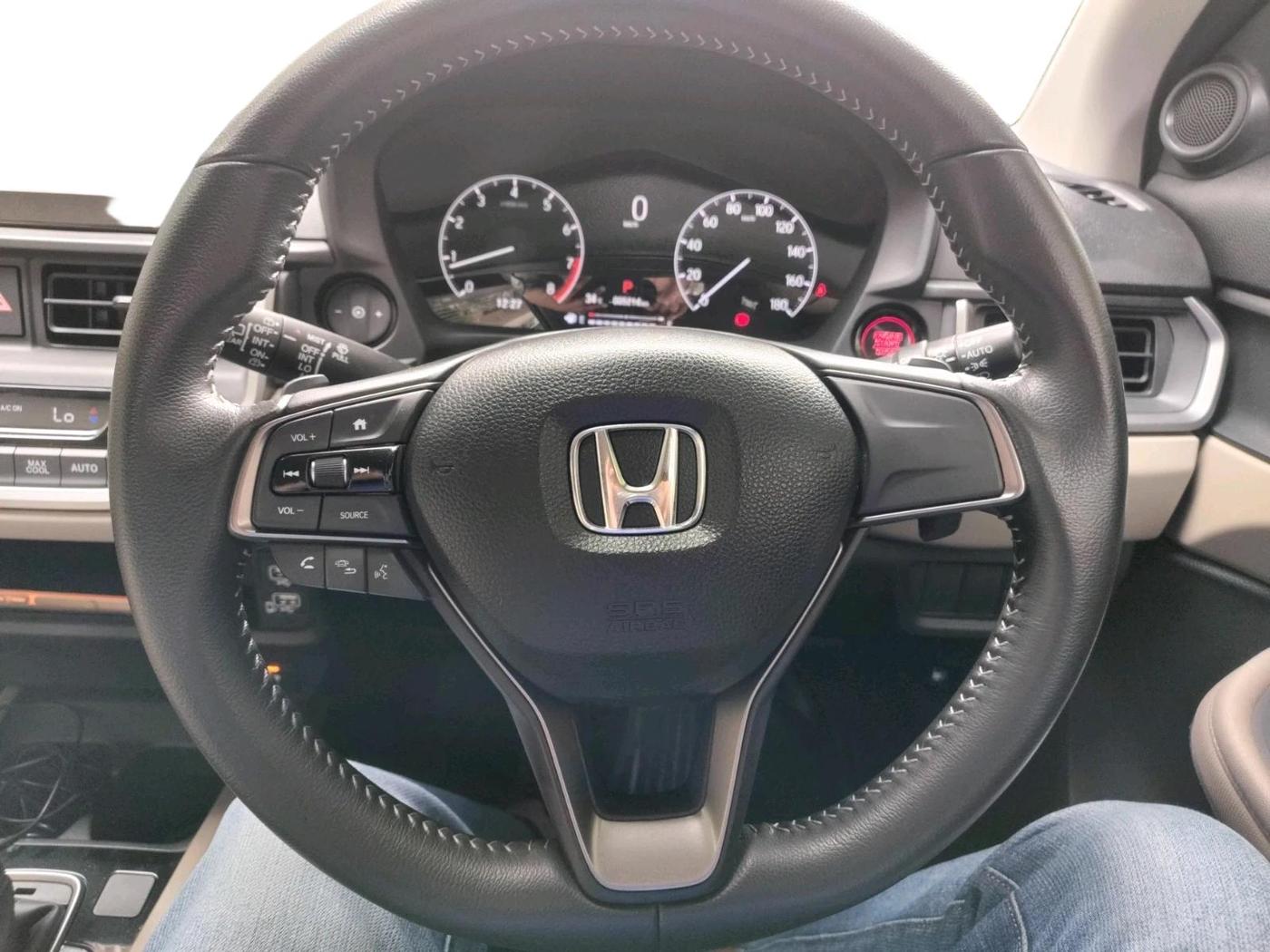 2024 Honda ELEVATE VX CVT, Petrol, Automatic, 5,215 km, interior