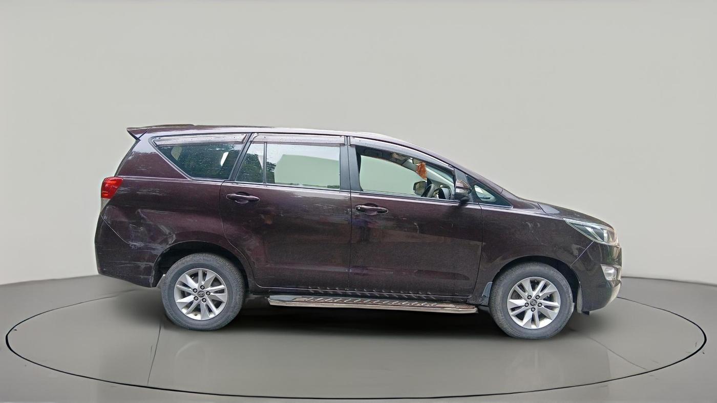 2017 Toyota Innova Crysta 2.8 GX AT 7 STR, Diesel, Automatic, 48,053 km, exterior