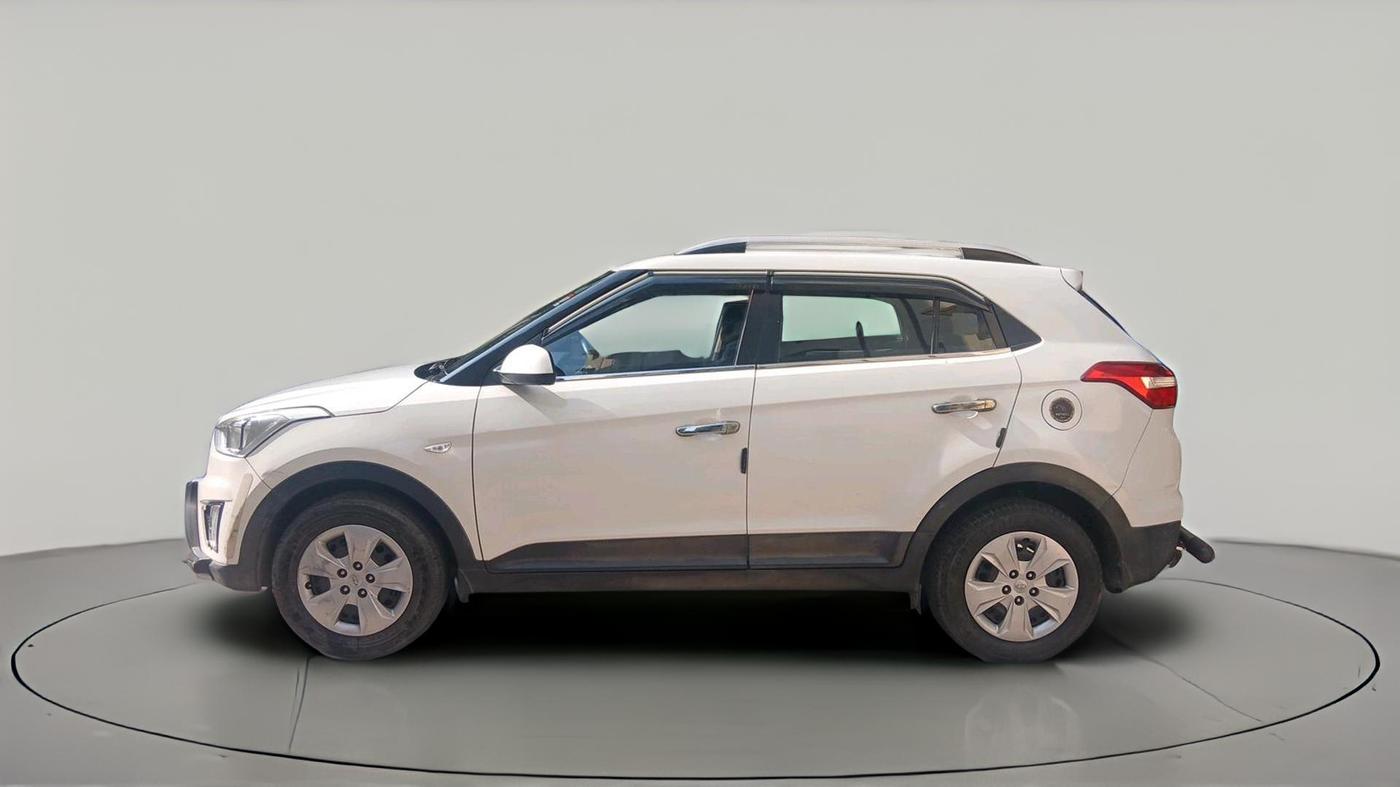 2016 Hyundai Creta BASE 1.6 PETROL, Petrol, Manual, 63,000 km, exterior