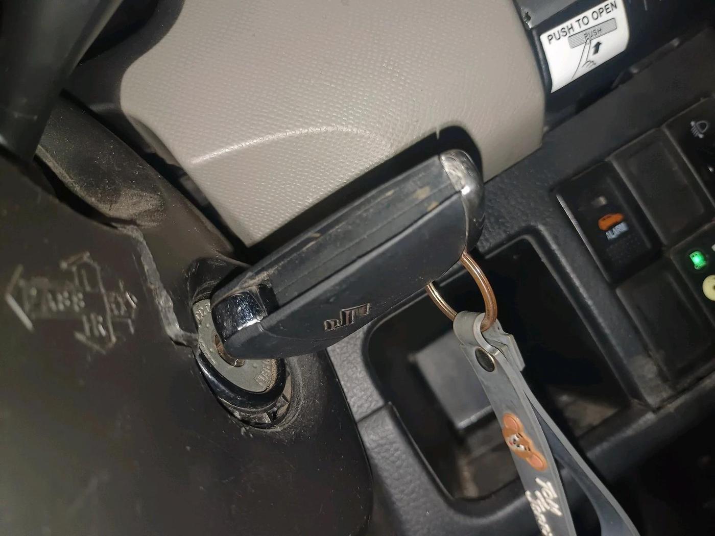 2015 Maruti Wagon R 1.0 LXI CNG, CNG, Manual, 80,951 km, interior