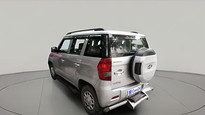 2018 Mahindra TUV300 T6 PLUS, Diesel, Manual, 74,830 km, exterior