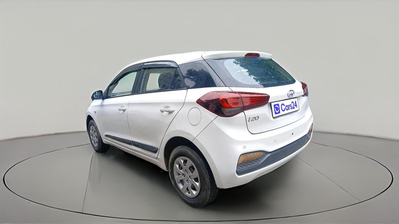 2019 Hyundai Elite i20 MAGNA PLUS 1.2, Petrol, Manual, 1,00,924 km, exterior
