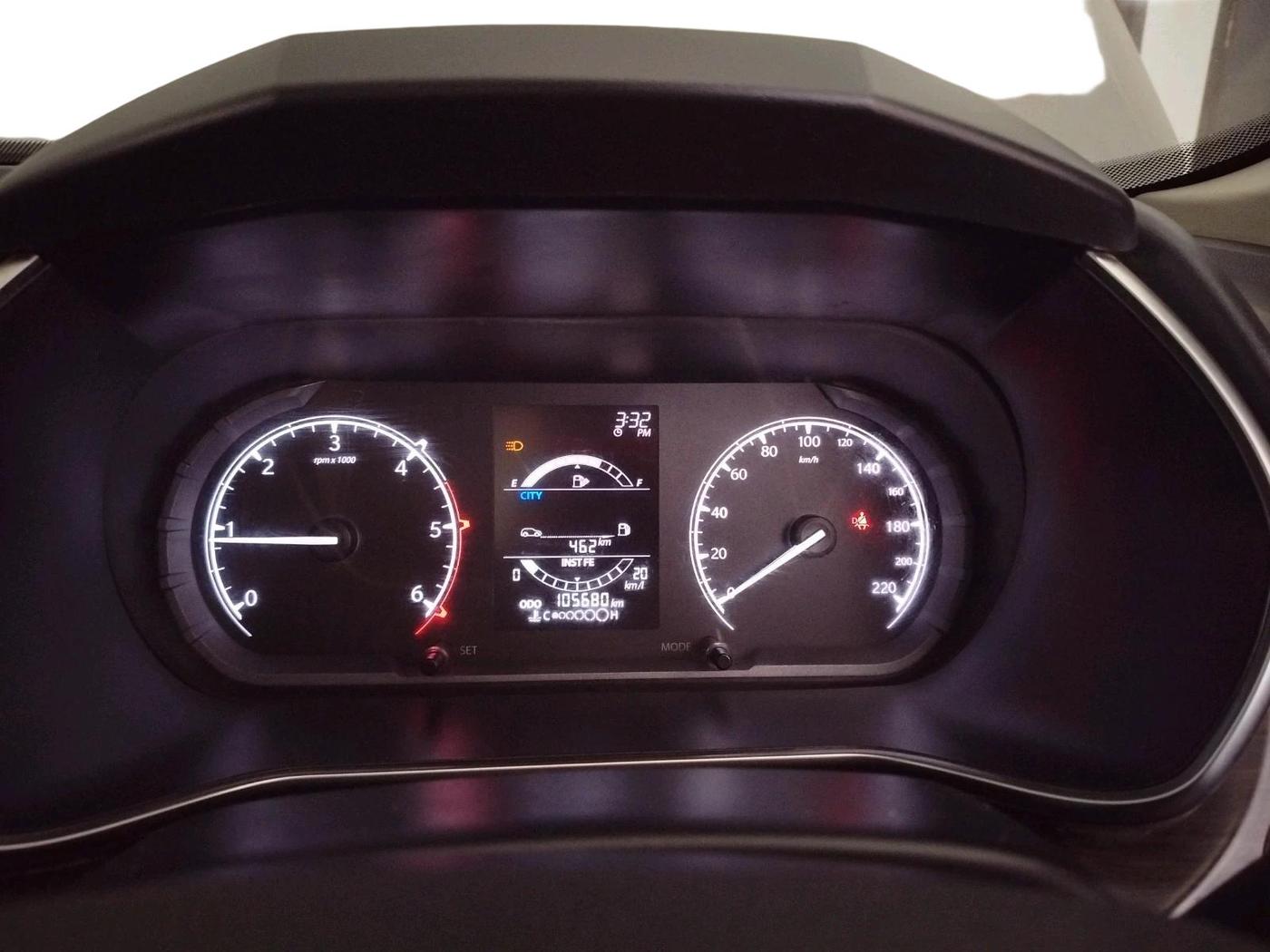 2019 Tata Harrier XT 2.0L KRYOTEC, Diesel, Manual, 1,05,680 km, interior