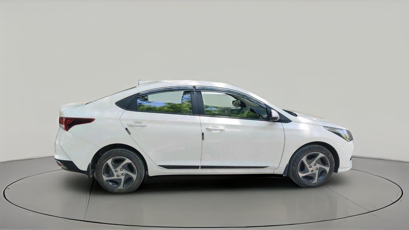 2021 Hyundai Verna S PLUS 1.5 VTVT, Petrol, Manual, 1,636 km, exterior