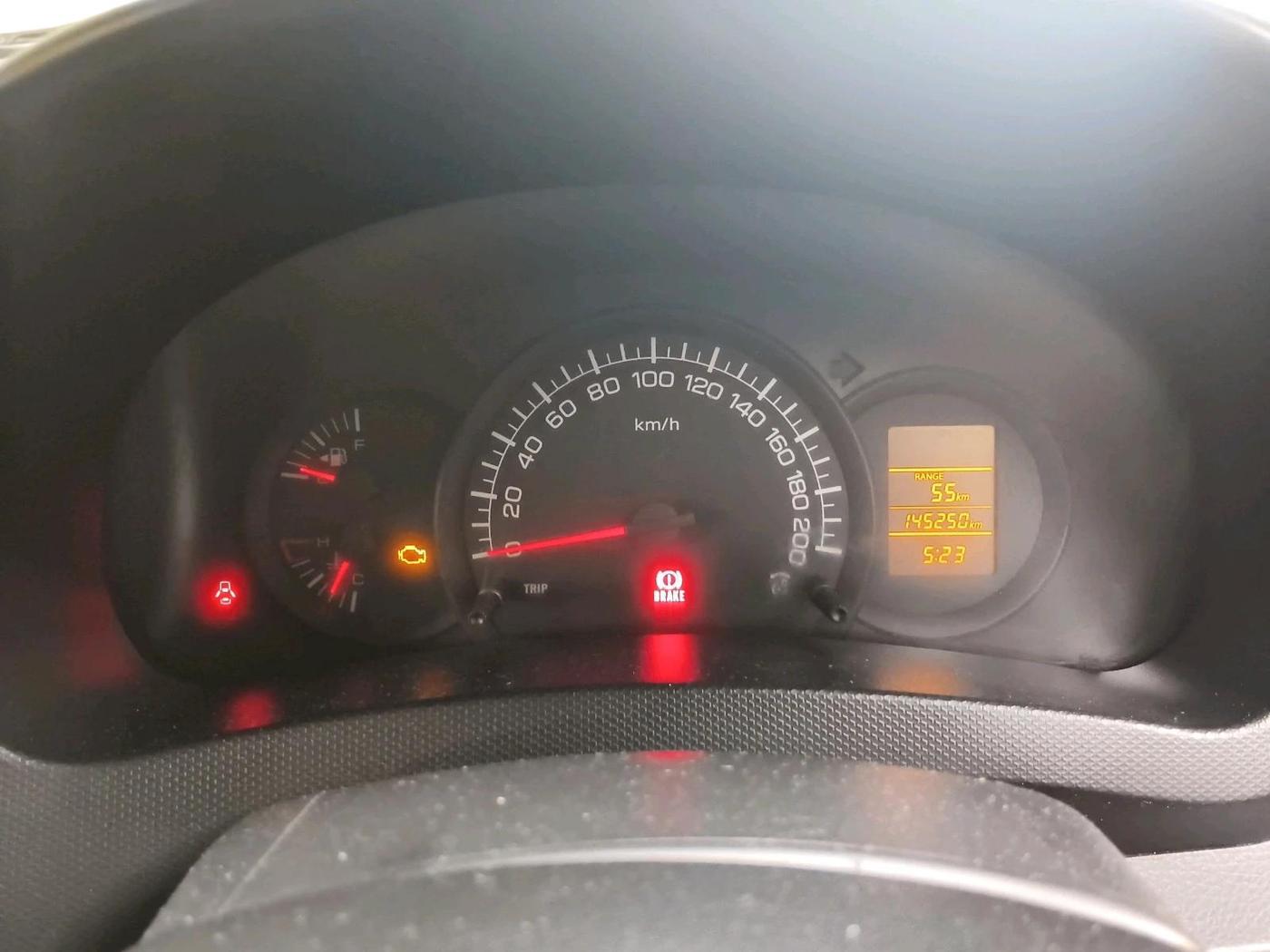 2014 Maruti Swift LXI, Petrol, Manual, 1,45,250 km, interior