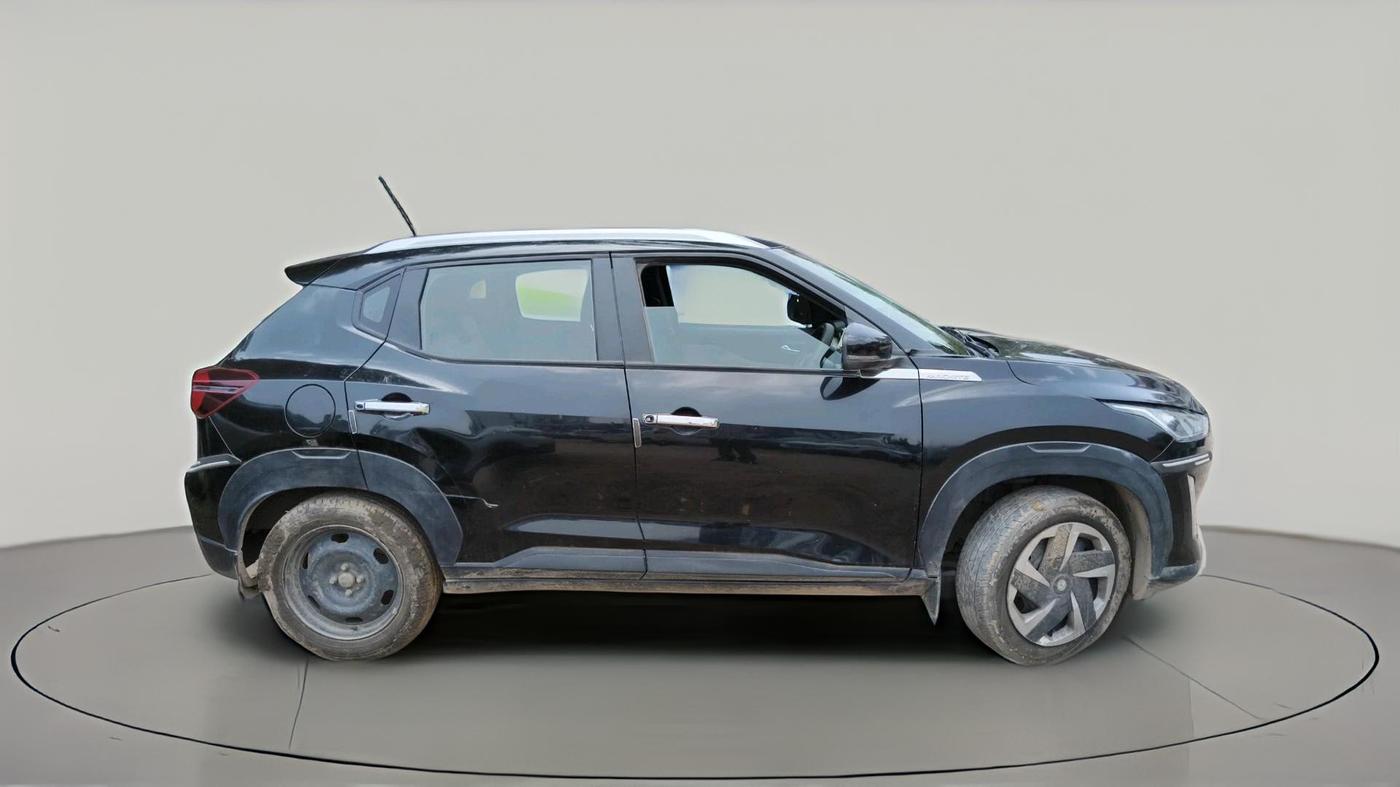 2022 Nissan MAGNITE XL, CNG, Manual, 1,25,205 km, exterior