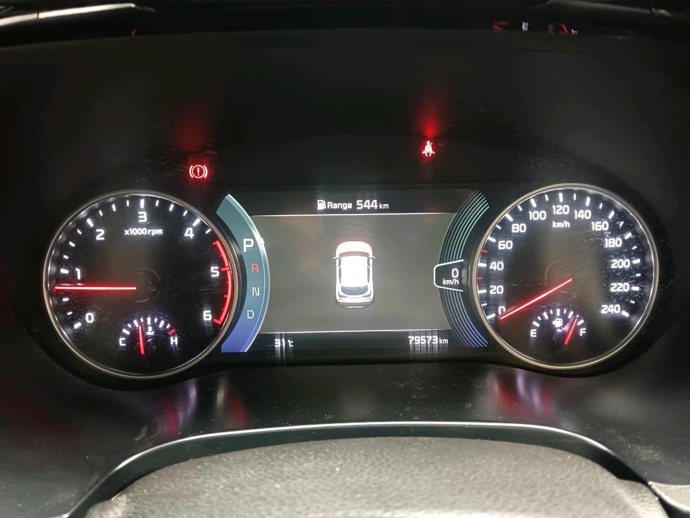 2020 KIA SELTOS GTX PLUS AT 1.5 DIESEL, Diesel, Automatic, 79,573 km, interior