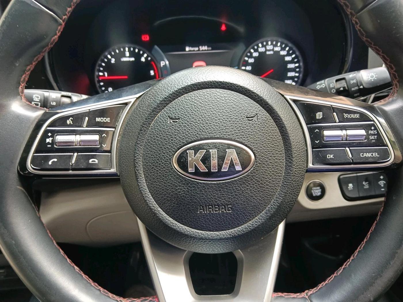 2020 KIA SELTOS GTX PLUS AT 1.5 DIESEL, Diesel, Automatic, 79,573 km, interior