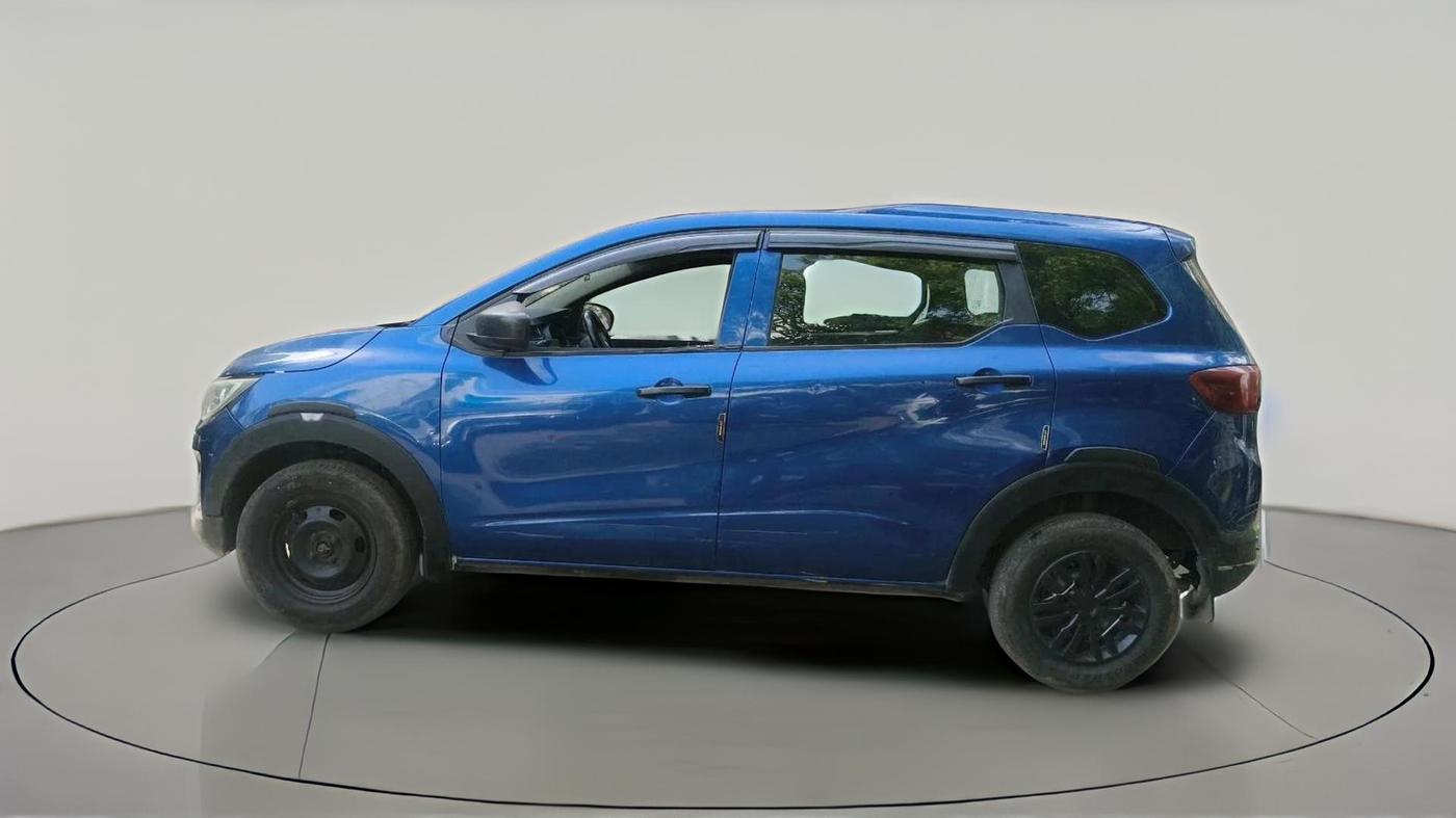 2020 Renault TRIBER RXE MT, Petrol, Manual, 46,482 km, exterior