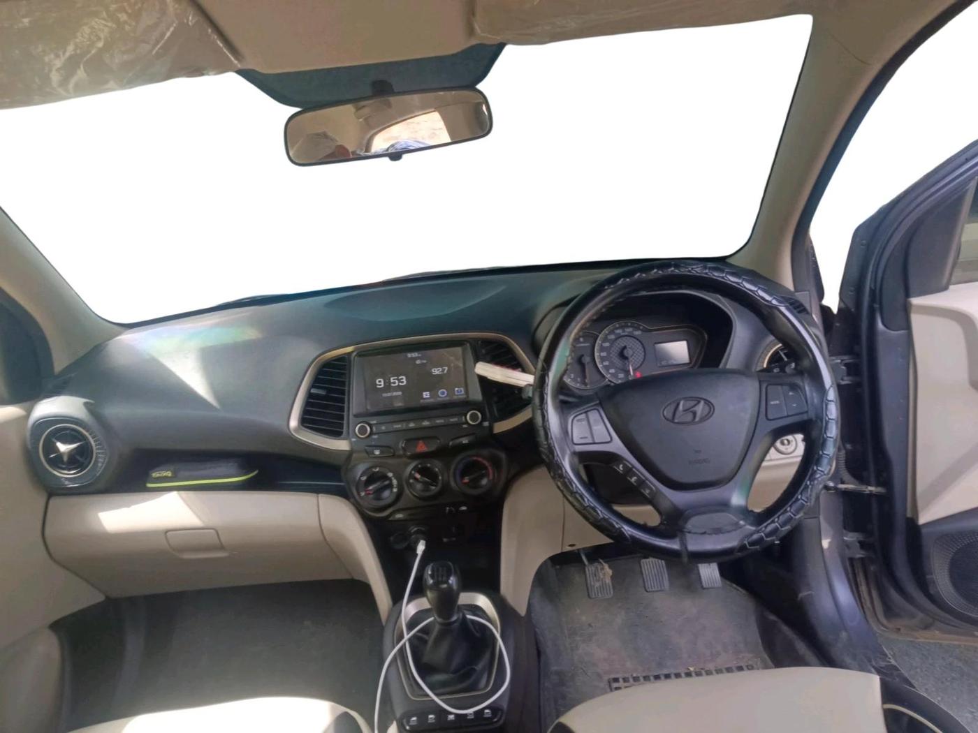 2018 Hyundai NEW SANTRO SPORTZ CNG, CNG, Manual, 80,129 km, interior