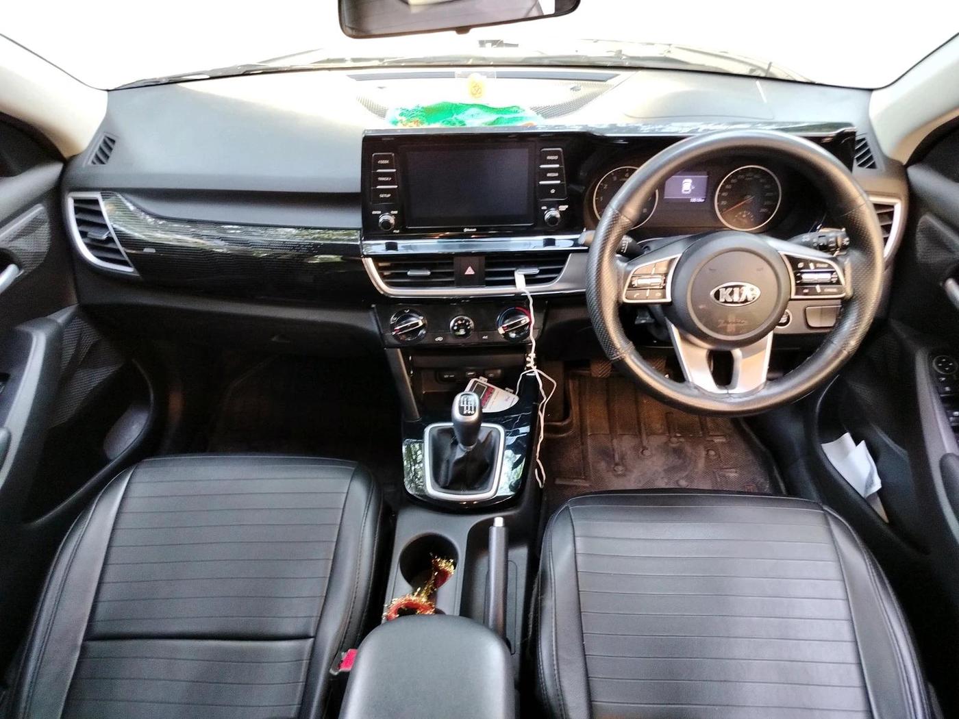 2021 KIA SELTOS HTK PLUS 1.5, Petrol, Manual, 19,519 km, interior