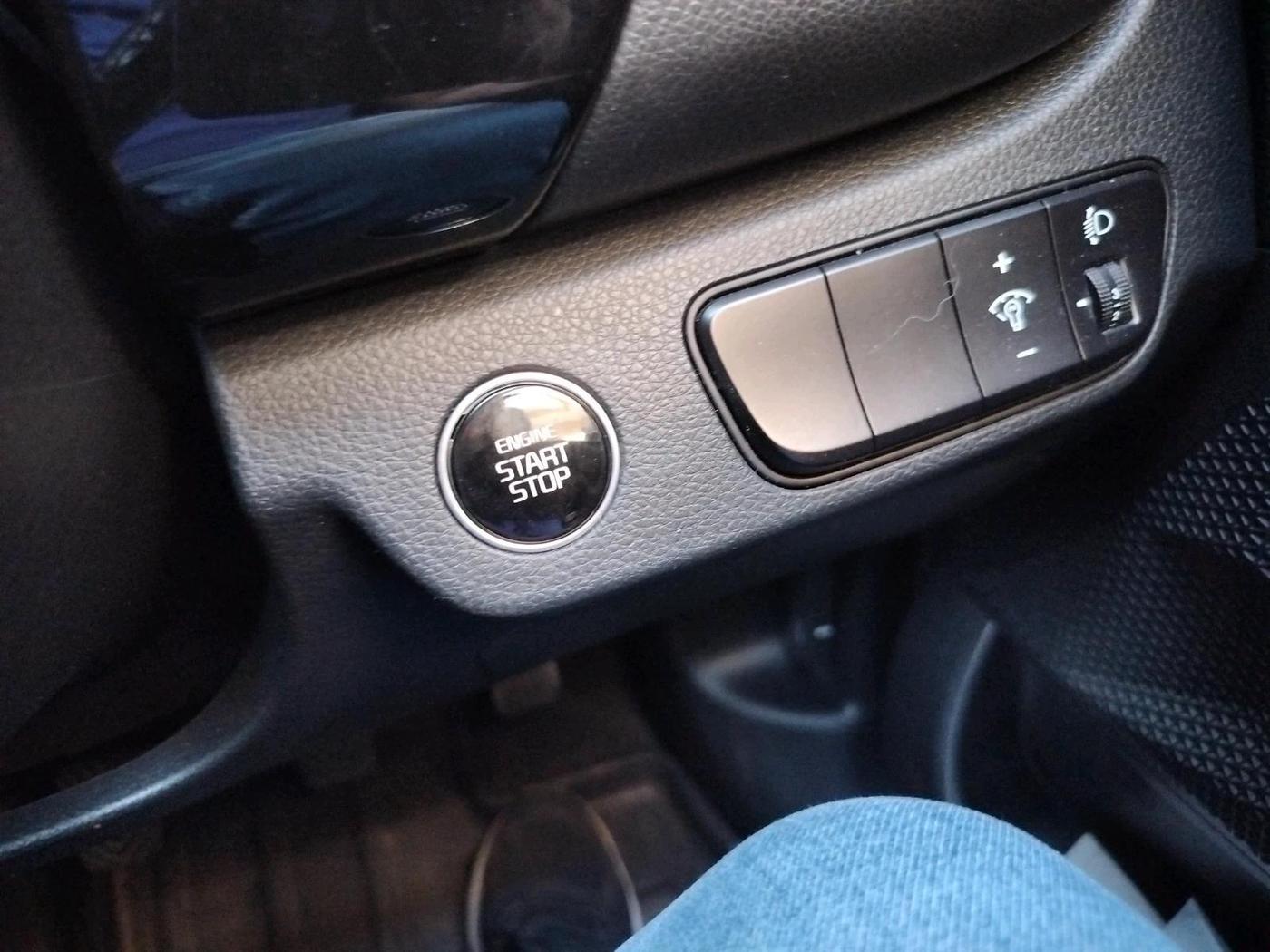 2021 KIA SELTOS HTK PLUS 1.5, Petrol, Manual, 19,519 km, interior