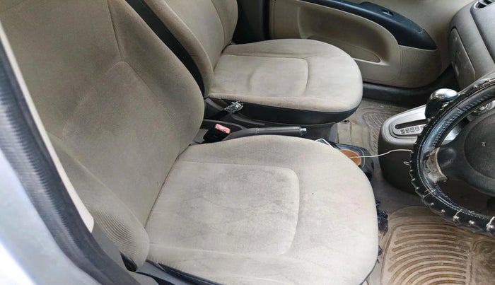 2011 Hyundai i10 SPORTZ 1.2 AT, Petrol, Automatic, 1,01,976 km, interior