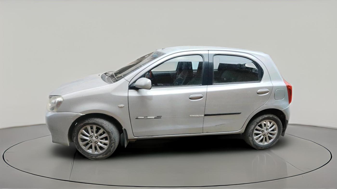 2011 Toyota Etios Liva V, Petrol, Manual, 1,05,511 km, exterior