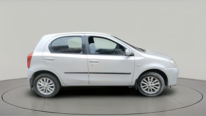 2011 Toyota Etios Liva V, Petrol, Manual, 1,05,511 km, exterior