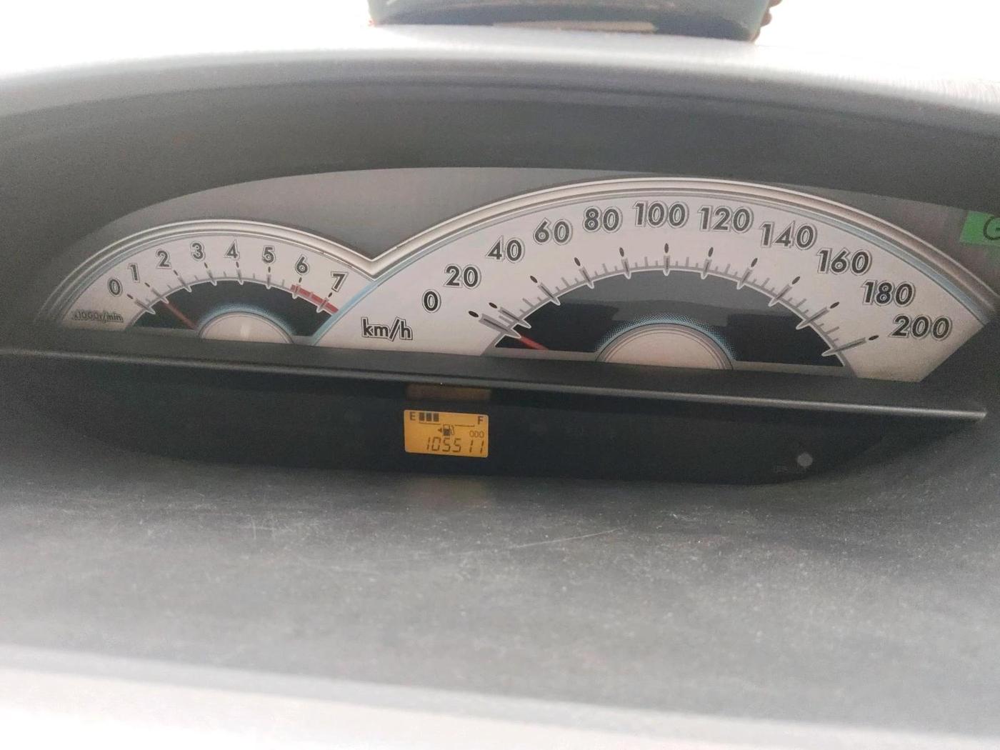 2011 Toyota Etios Liva V, Petrol, Manual, 1,05,511 km, interior