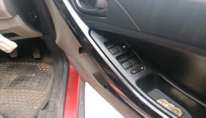 2019 Tata NEXON XM PETROL, CNG, Manual, 53,438 km, interior