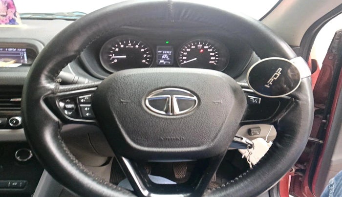 2019 Tata NEXON XM PETROL, CNG, Manual, 53,438 km, interior