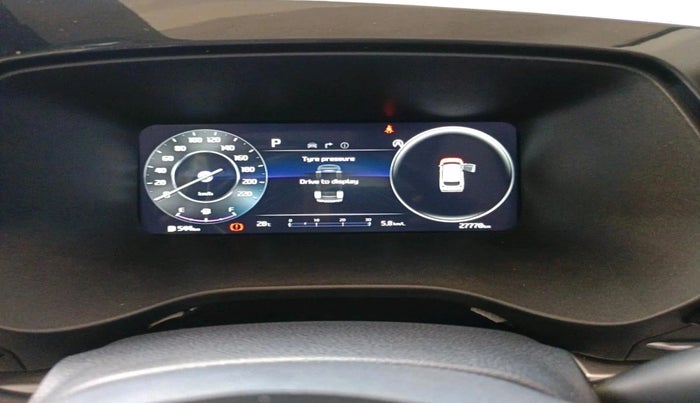 2024 KIA CARENS LUXURY PLUS 1.5 PETROL DCT 7 STR, Petrol, Automatic, 27,778 km, interior